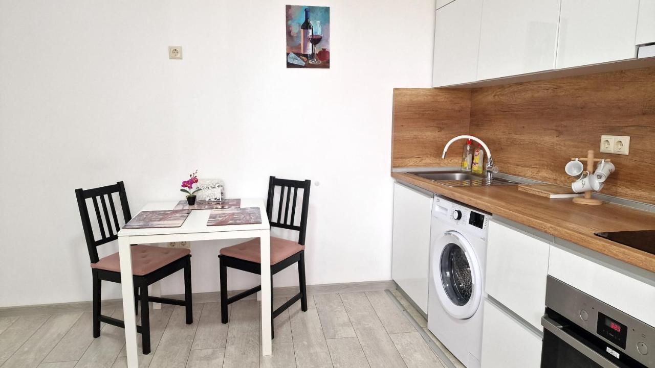 Lola Seaview Guest House. Уютный Домик В Варне Warna Exterior foto